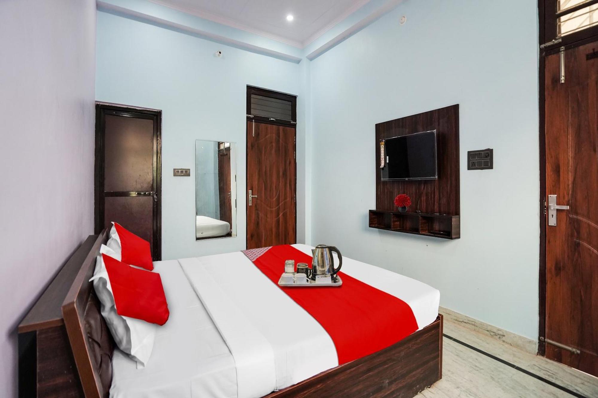 Hotel O Ayurma Inn Chinhat Zewnętrze zdjęcie