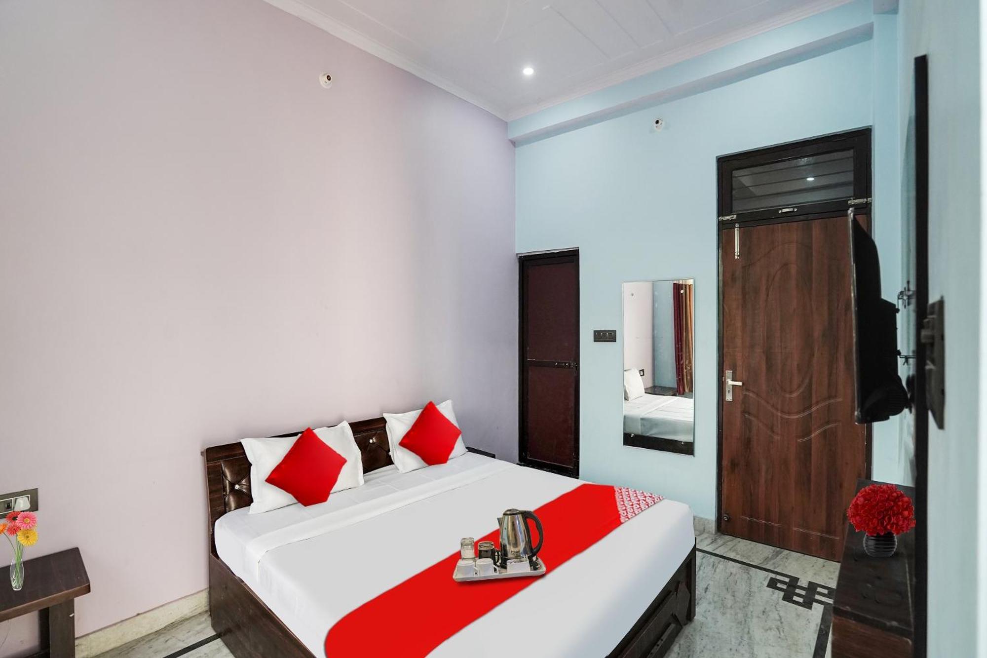 Hotel O Ayurma Inn Chinhat Zewnętrze zdjęcie