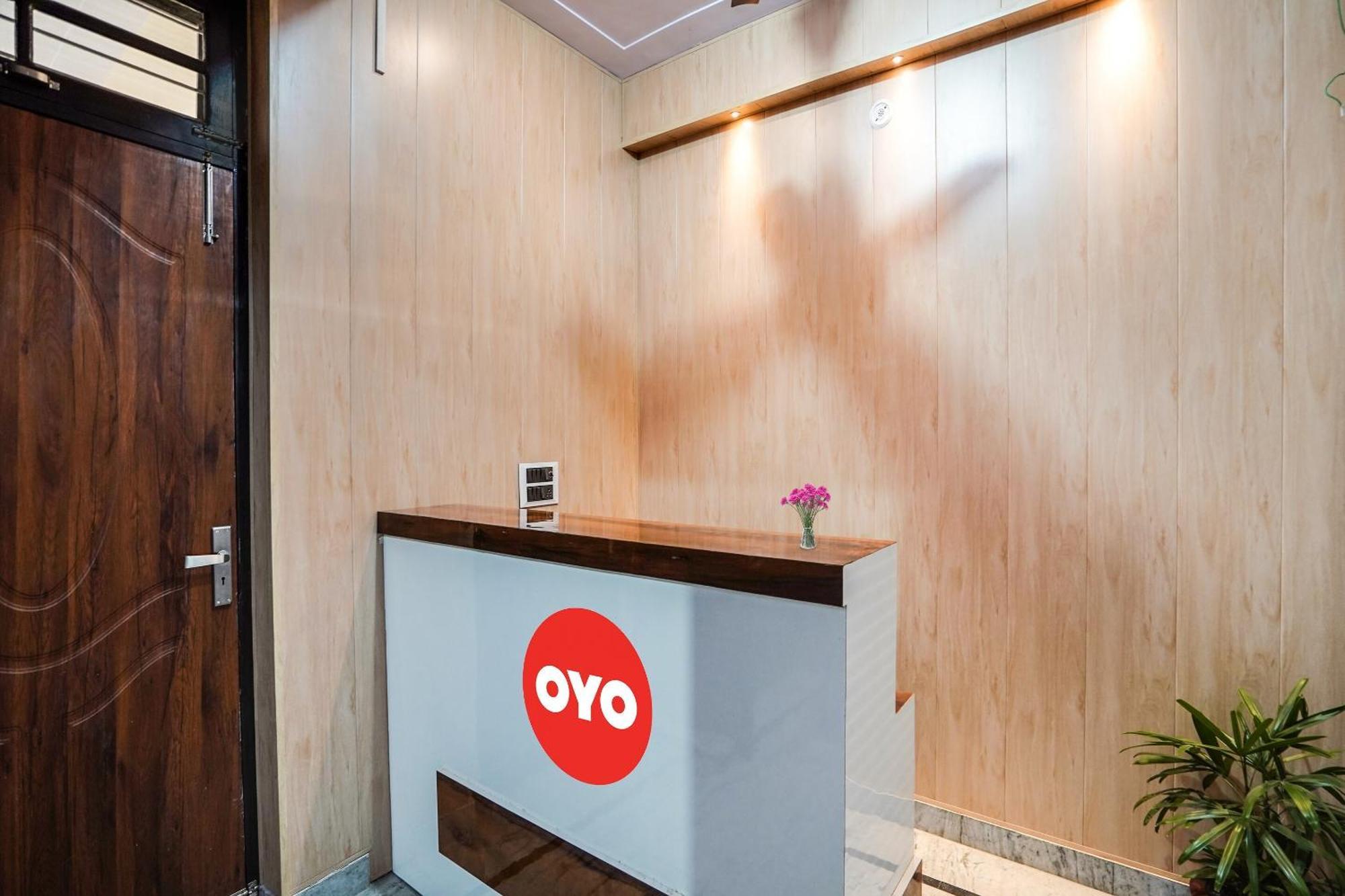 Hotel O Ayurma Inn Chinhat Zewnętrze zdjęcie