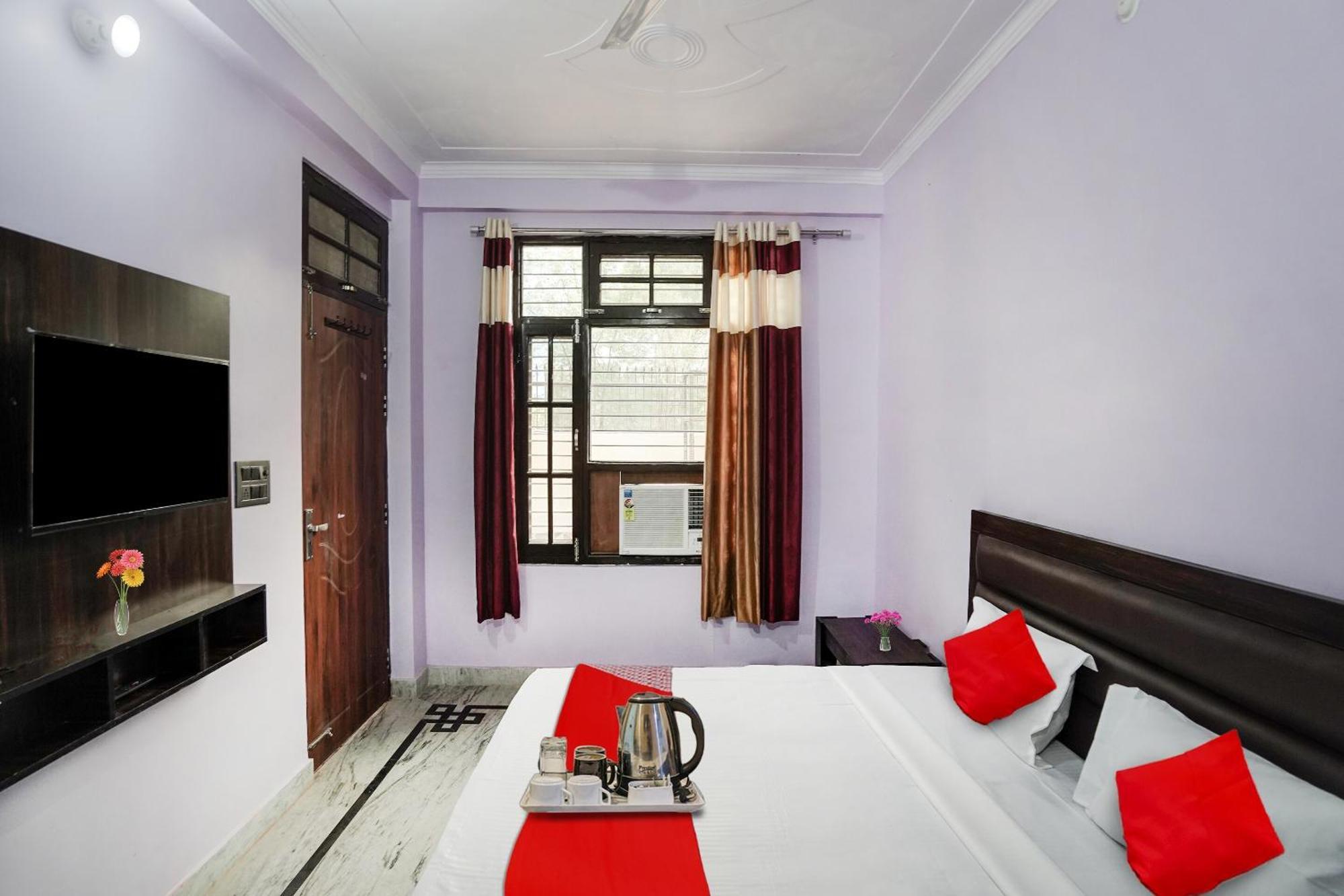 Hotel O Ayurma Inn Chinhat Zewnętrze zdjęcie