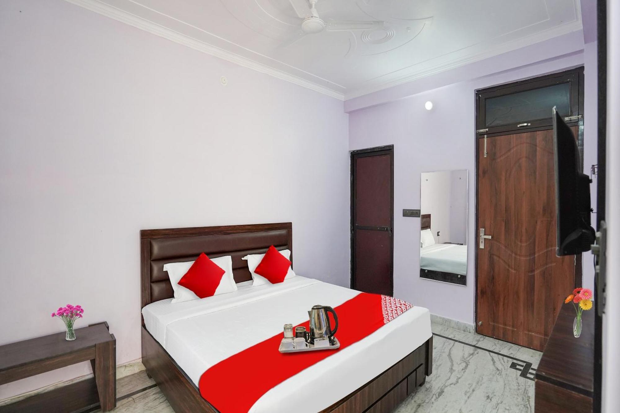 Hotel O Ayurma Inn Chinhat Zewnętrze zdjęcie
