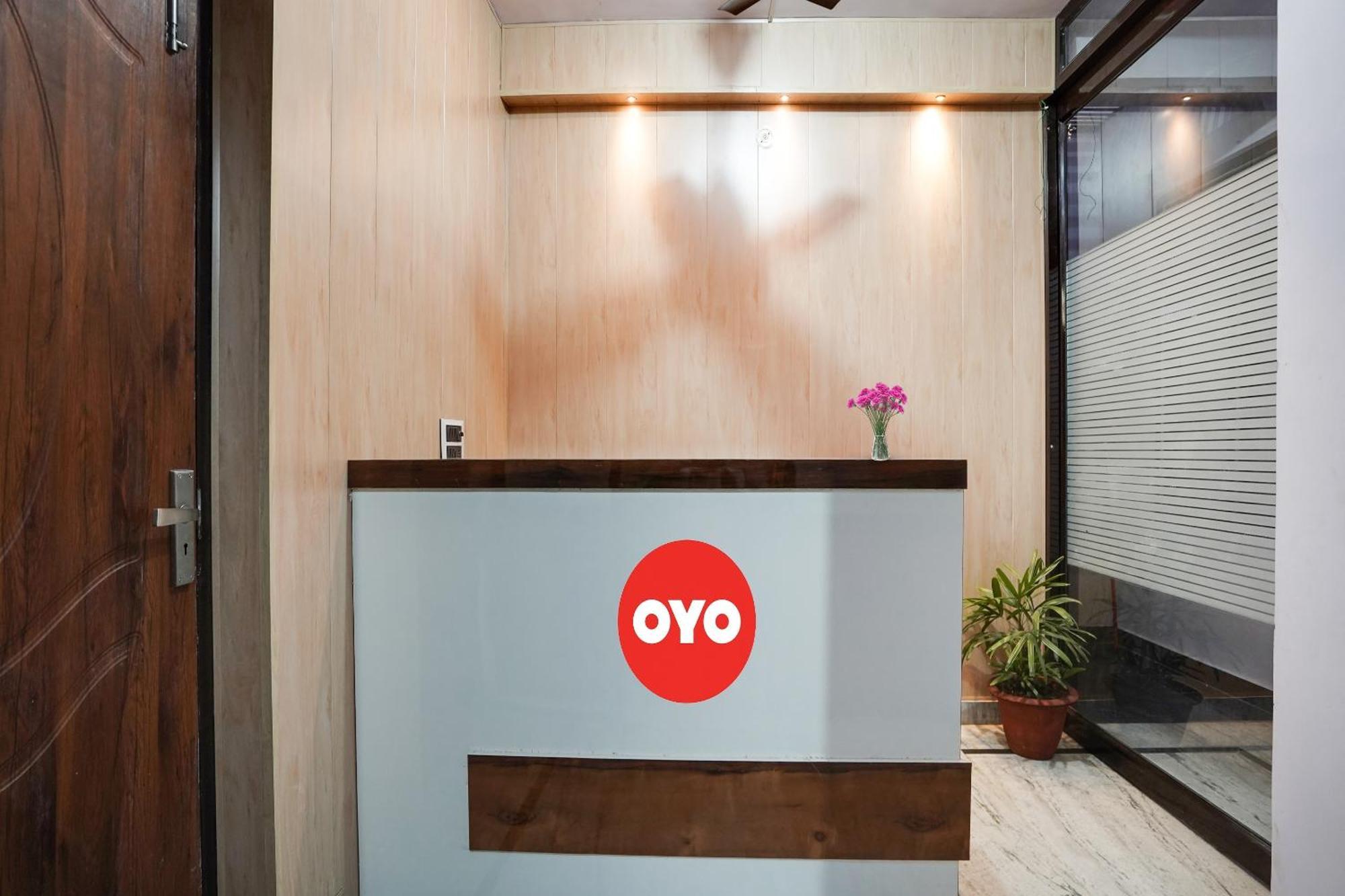 Hotel O Ayurma Inn Chinhat Zewnętrze zdjęcie